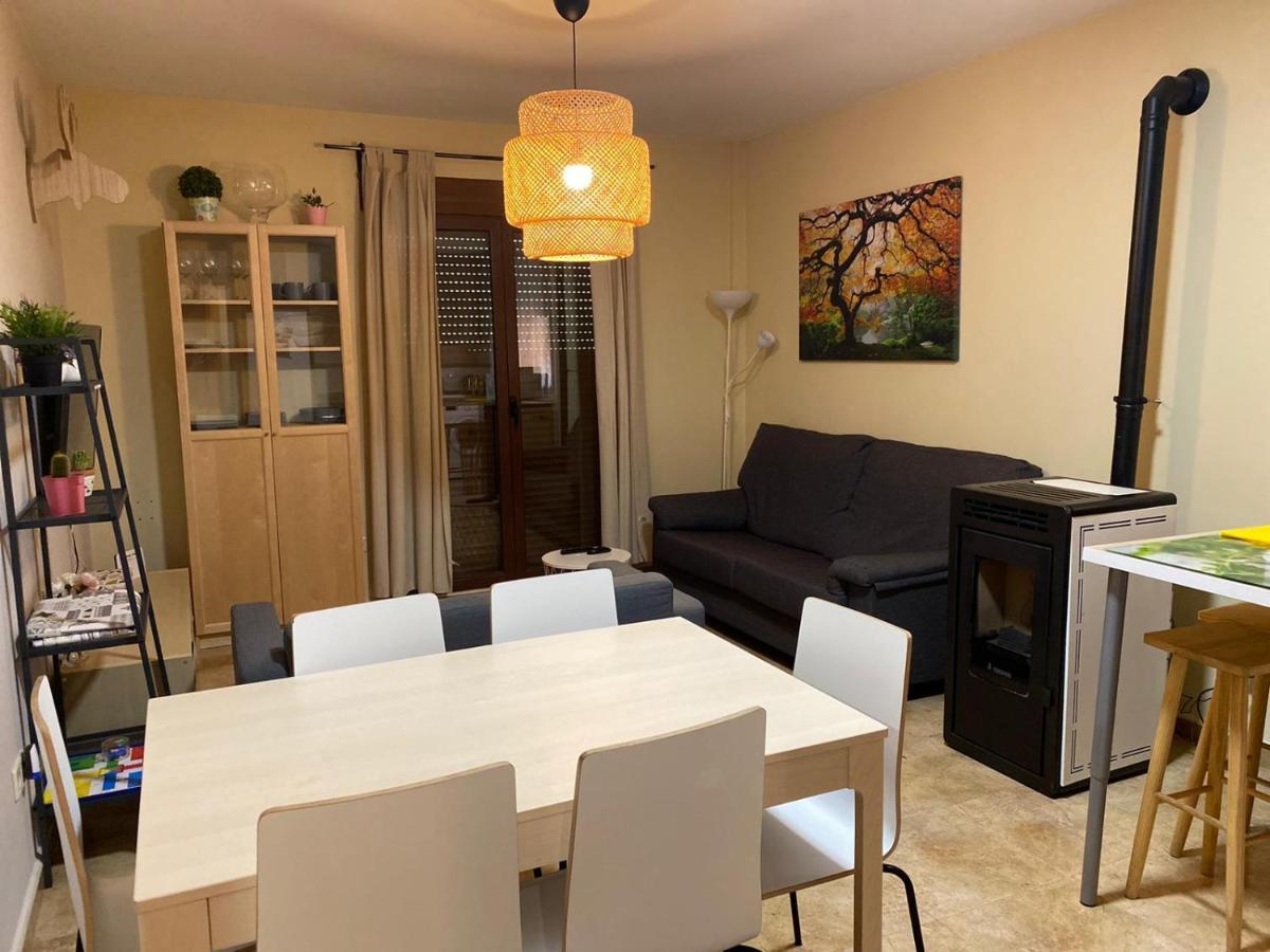 Apartamento Turistico Javalambre Camarena de la Sierra Dış mekan fotoğraf