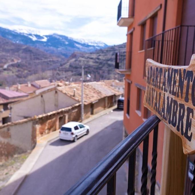 Apartamento Turistico Javalambre Daire Camarena de la Sierra Dış mekan fotoğraf